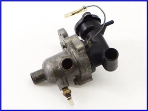 SUZUKI RGV250 Gamma VJ22A Genuine Thermostat - Picture 1 of 3