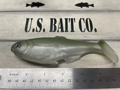 U.S. BAIT CO. Weedless Swimbait 6” Color Green Back Shad Lot Of 1 Bait