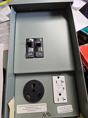 CONNECTICUT-ELECTRIC CESMPSC41GRHR Outdoor GFCI,30 A,Gray,120/240VAC 6YTN6 #538 - Image 1 of 3