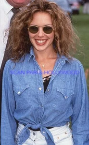 KYLIE MINOGUE 90s DIAPOSITIVE DE PRESSE ORIGINAL VINTAGE SLIDE #36 - Picture 1 of 2