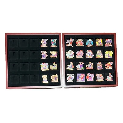 Lote de 28 broches broches vintage Red Hat Society esmalte Foto 1 de 4