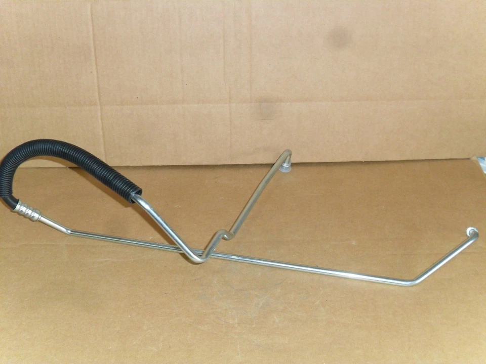 NEW FREIGHTLINER M2 LIQUID LINE AC HOSE- OE PART # A22-57592-002  - Image 1 of 1