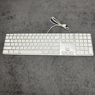 Genuine Apple A1243 Wired USB Keyboard w/ Numeric Keypad for iMac Mac Mini Pro - Image 1 of 3