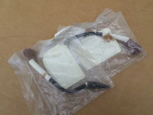 Opel Frontera B Sensor Bremsbelagverschleißanzeige vorne 97227232 - Bild 1 von 3