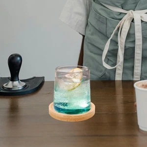 2 Stück drehbare Glas Bourbon Gläser Set Bambus Untersetzer für Whisky - Bild 1 von 12