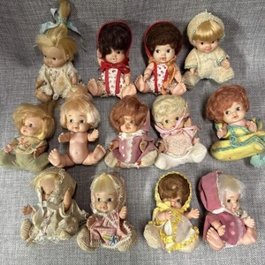 Vintage 60er Jahre Uneeda Pee Wee Wees Puppe Babys 13 Stück - Bild 1 von 4