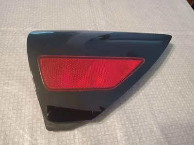OEM 2017-2022 Tesla Model 3 Y Rear Right Side Reflector Light 1518783-00-B - Image 1 of 4