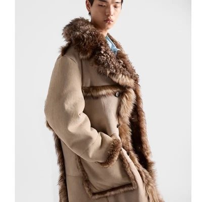 手工制作复古羊皮皮革长外套剪绒大衣经典外观 — 第 1/4 张图片