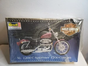 Revell Monogram Harley Davidson XL 1200C Sportster 1200 Custom Plastik Modellbausatz - Bild 1 von 7