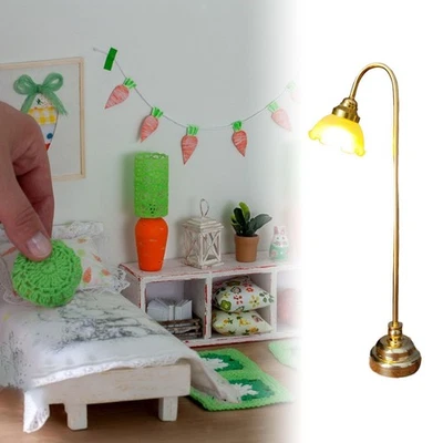 Lampada Da Terra per Casa Delle Bambole in Miniatura 1/12 Retrò per Scene di - Immagine 1 di 4