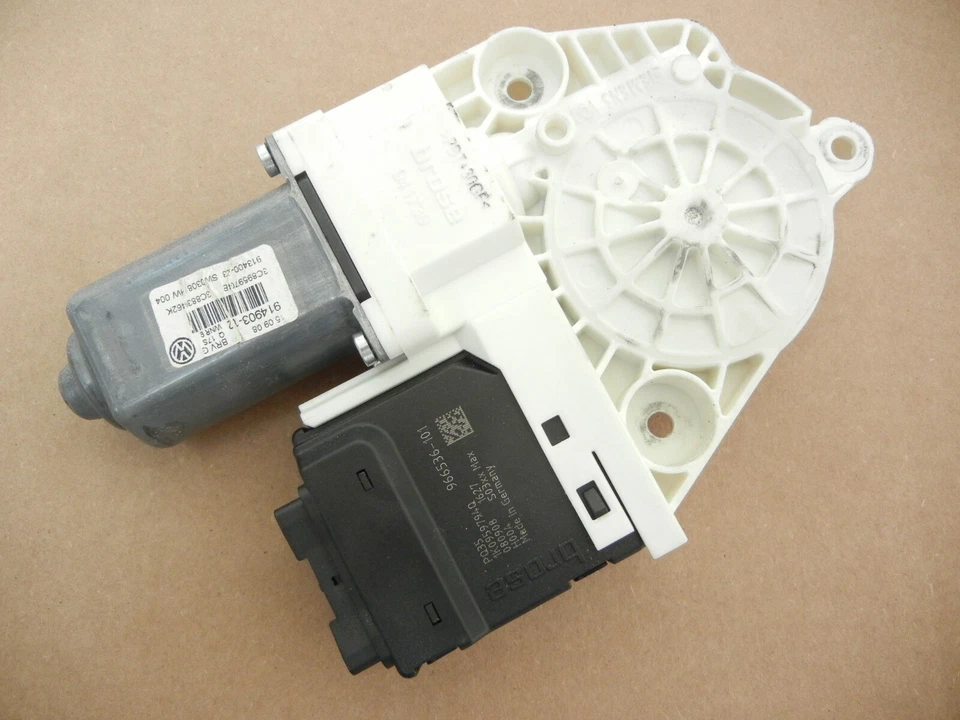 VW Volkswagen CC 2010 power window motor rear right passenger side 3C8839462 - Image 1 of 4