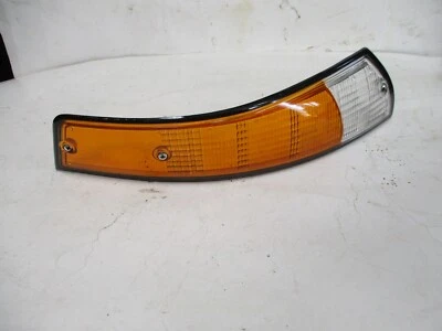 USADO PORSCHE 911 DELANTERO DERECHO EURO LENTE LUZ INTERMITENTE 911 911-631-944-00 Foto 1 de 4