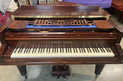 FÖRSTER GLOCKENFLÜGEL 85 Note Pianoforte Da Esposizione 2 Aperture Coperchio - Immagine 1 di 4