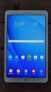 Samsung Galaxy Tab A (2016) (SM - T580) Weiß mit Schutzhülle - Bild 1 von 3