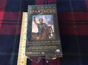 FACTORY SEALED~Spartacus~Double Tape VHS~Classic~Kirk Douglas~Stanley Kubrick! - Picture 1 of 4