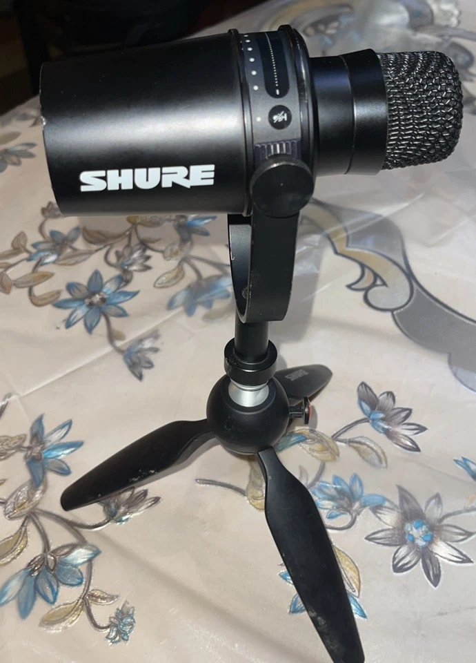 Shure MV7 Broadcast Microphone  - Image 1 of 4