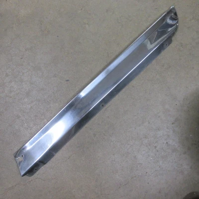 66 67 PONTIAC LEMANS GTO ORIGINAL GM LADO IZQUIERDO INFERIOR TRASERO PANEL BASCULANTE MOLDEADO Foto 1 de 4