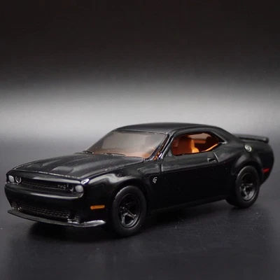 2021 21 DODGE Challenger SRT Hellcat Super Stock 1/64 Scala Modellino Auto - Immagine 1 di 4