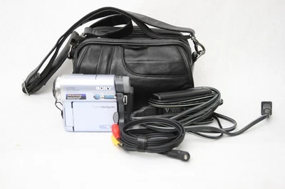 Videocámara Sony Handycam DCR-TRV19 MiniDV Mini DV VCR Ver Reproducir Video Transferencia Foto 1 de 4
