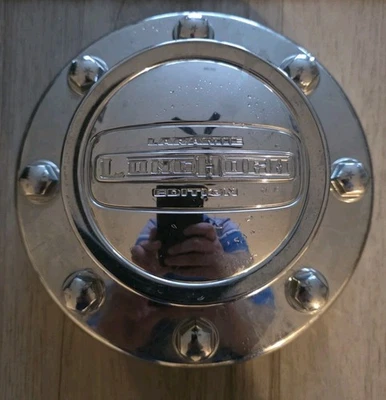 Tapa central trasera Laramie Longhorn Edition RAM 3500 usada, 68081015AA, 68082005AA Foto 1 de 4