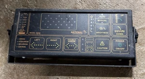 Nationales Signal Pfeilschild Tafel Controller - Bild 1 von 6