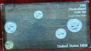 Uncirculated 1985 U.S. Mint Set P & D Mint - Picture 1 of 1