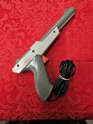 Официальный серый контроллер Nintendo NES-005 Zapper Light Gun протестирован РАБОЧИЙ! - Изображение 1 из 2