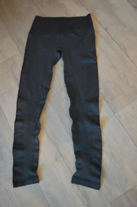Tolle High Waist Seamless Fitness Leggin Gr. 38 - Bild 1 von 9
