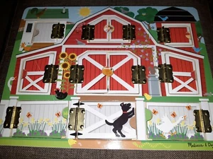 Melissa & Doug Magnetic Farm Hide & Seek Board animals wooden - Picture 1 of 3