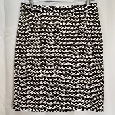 Halogen Size 6 Pencil Skirt Pockets Lined Back Zip Knee Length Olive Green White - Image 1 of 4