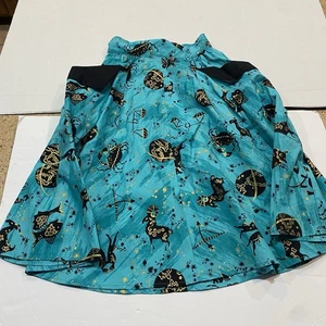 Trashy Diva von Candice Gwinn Lucy Damenrock Astrologie Größe 4 gebraucht, in einwandfreiem Zustand - Bild 1 von 4