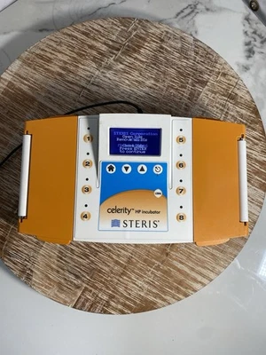 Equipo de laboratorio incubadora Steris Celerity LCB046 HP Foto 1 de 4