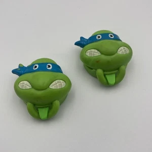1988 TMNT Ninja Turtles Raphael Sneaker Snappers Raph Shoe Lace Clips - Bild 1 von 11