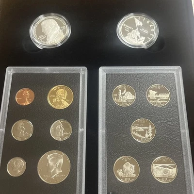 (1) 2005 US Mint American Legacy Collection Silver Proof Set inOrig Sleeved Case - Image 1 of 4