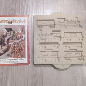 Pampered Chef GINGERBREAD HOUSE STONEWARE Home Town Train MOLD FAMILY HERITAGE - Picture 1 of 2