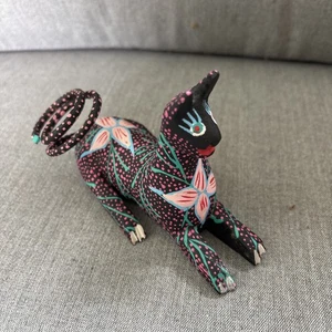 Vintage 4,5" Holz Katze Schnitzerei handbemalt - OAXACAN? - Mexiko - NICHT signiert - Bild 1 von 8