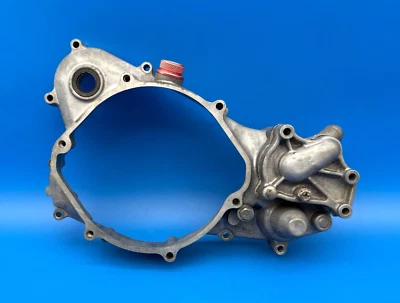 Cubierta cárter derecha cesta embrague Honda CR250 CR250R 1997-2001 11341-KZ3-J10 Foto 1 de 4