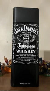 Jack Daniels Discontinued Single Embossed Pop Top Tin Gift Box - Empty 750ml - Picture 1 of 10