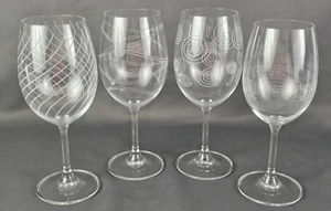 Etched Clear Wine Glasses Wavy-Circles-Horizontal 8" Tall Lot of 4 💙 - Picture 1 of 8