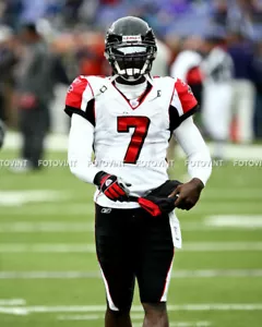 Michael Vick ATLANTA FALCONS Photo Picture FOOTBALL 8x10 11x14 16x20 (MV1) - Picture 1 of 1