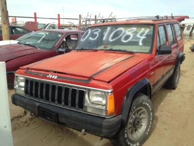 Used Front Left Door Vent Glass Front fits: 1985 Jeep Cherokee stationary Front - Image 1 of 4