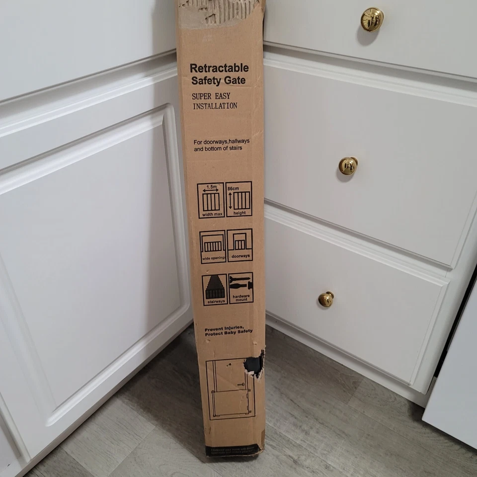 Surblue 59" W Baby Gate Indoor Outdoor Retractable 34" Ht Aqw2022 New Open Box - Image 1 of 4