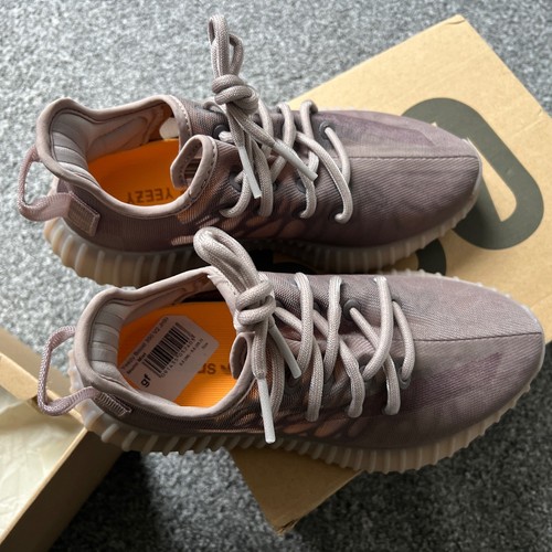 yeezy boost 350 v2 uk taglia 4 nuovo con scatola