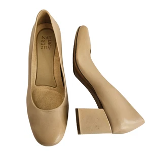 Naturalizer Whitney Pumps Womens 9.5W Beige Leather Round Toe Career Classic - Picture 1 of 11