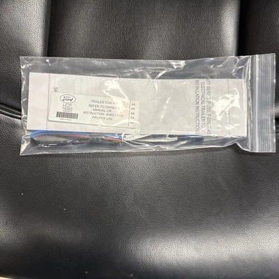 NOVO Ford Super Duty LC3T 14293 para F250 F350 F450 550 kit de reboque elétrico - Imagem 1 de 2