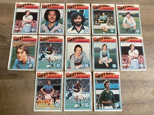 Tarjetas coleccionables Topps ~ 1978-79 ~ West Ham ~ 13 tarjetas ~ dorso naranja - Imagen 1 de 2