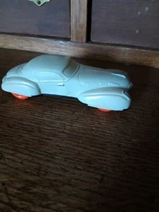 JOUET ANCIEN VOITURE EN CELLULOID  COLLECTION vert clair en très bonne état  - Picture 1 of 5