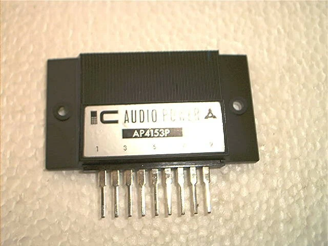 ORIGINAL MOOG SONIC 6 AUDIO POWER AMPLIFIER I.C. - Image 1 of 2