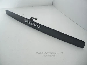 VOLVO V50 2007 Trunk Lock Hatch Handle with lights titanium gray 39880455 OEM - Picture 1 of 4