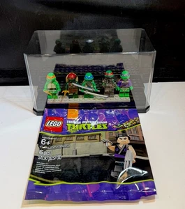 LEGO Teenage Mutant Ninja Turtles Minifigures Authentic Set of 6 TMNT With Case - Picture 1 of 7